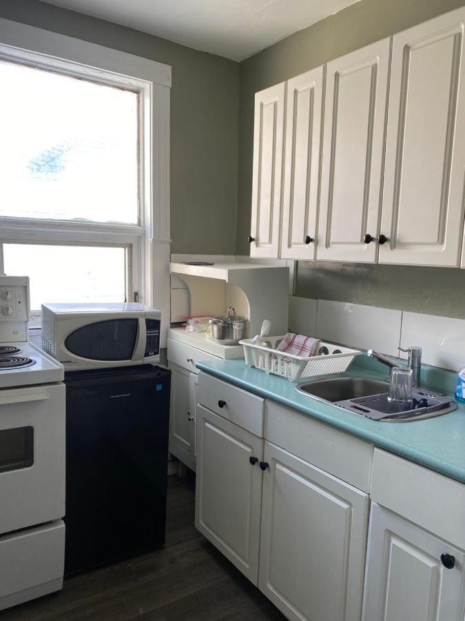 Maryland Homestay In Winnpeg Downtown Winnipeg Bagian luar foto
