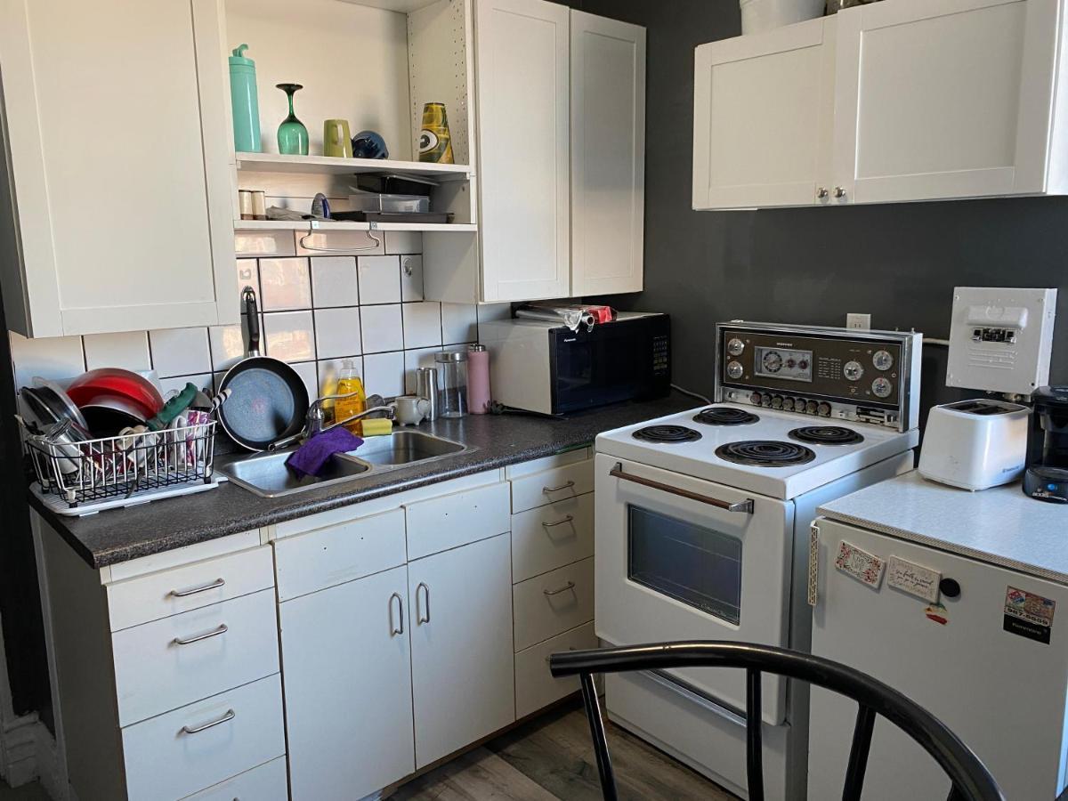 Maryland Homestay In Winnpeg Downtown Winnipeg Bagian luar foto