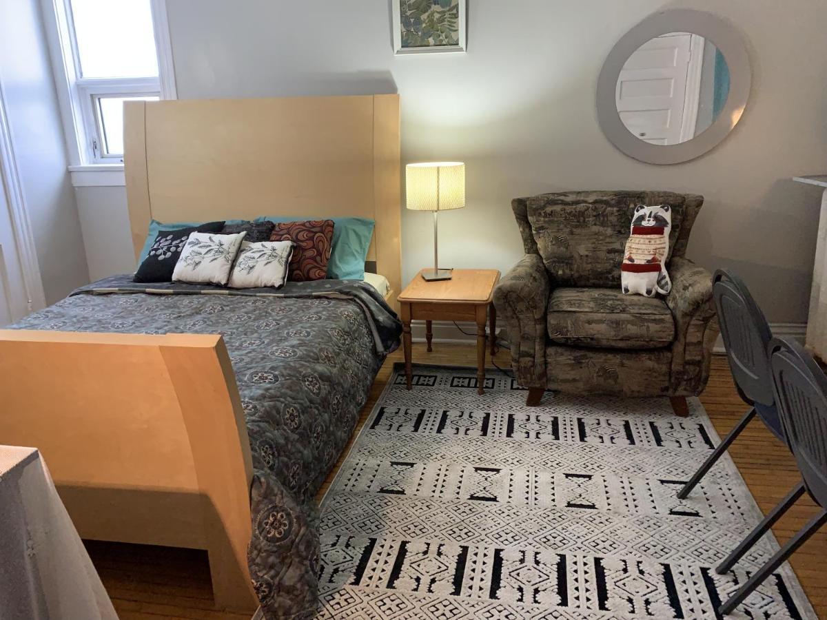 Maryland Homestay In Winnpeg Downtown Winnipeg Bagian luar foto